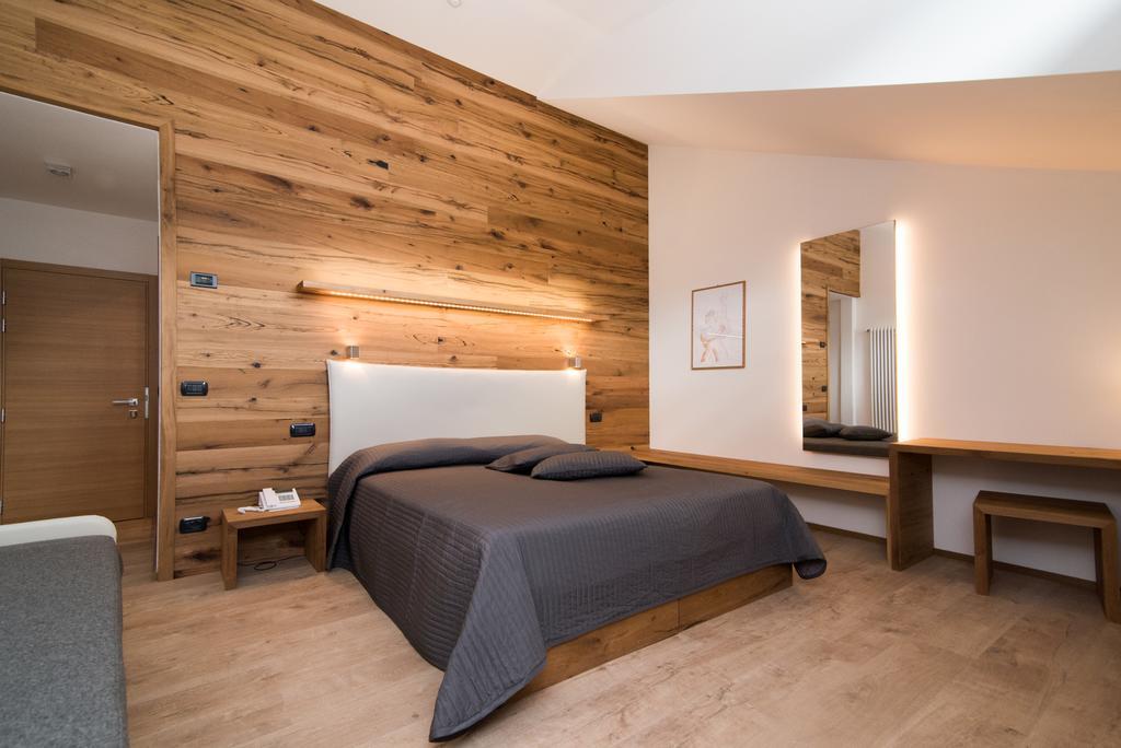 Hotel Ferrovia Calalzo di Cadore Ngoại thất bức ảnh