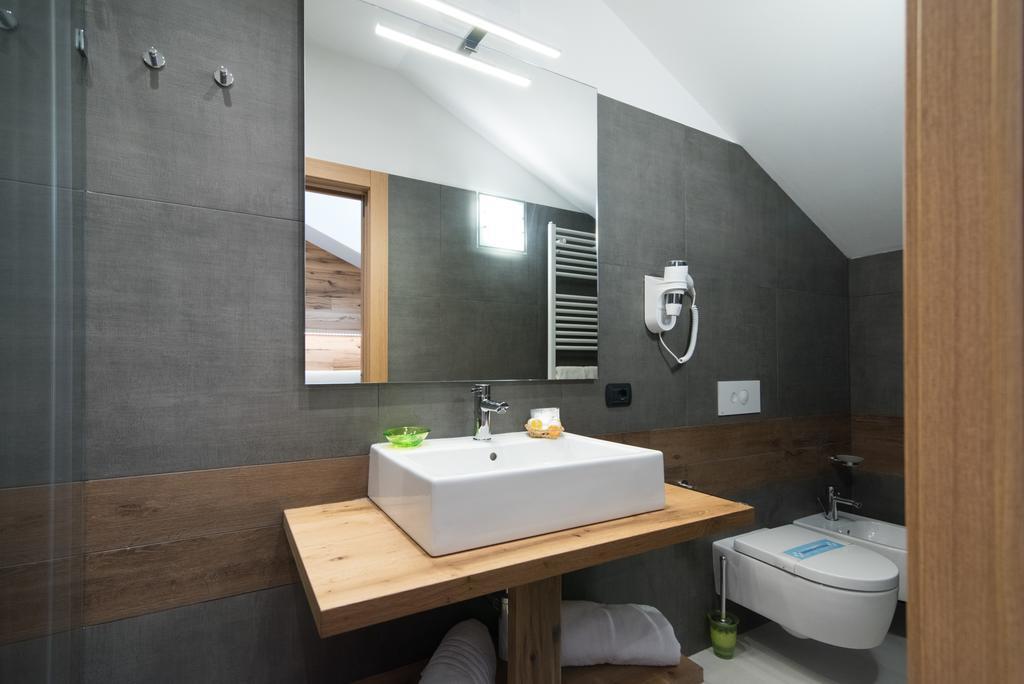 Hotel Ferrovia Calalzo di Cadore Ngoại thất bức ảnh